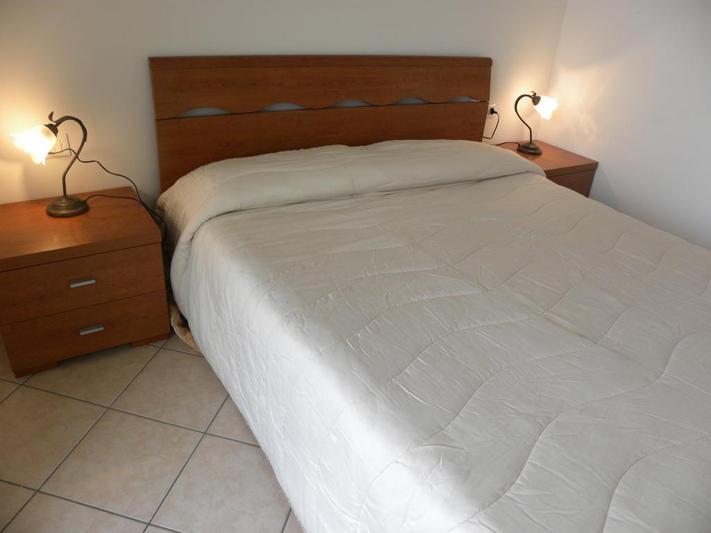 Alba D'Abruzzo Bed And Breakfast Алба Адриатика Екстериор снимка